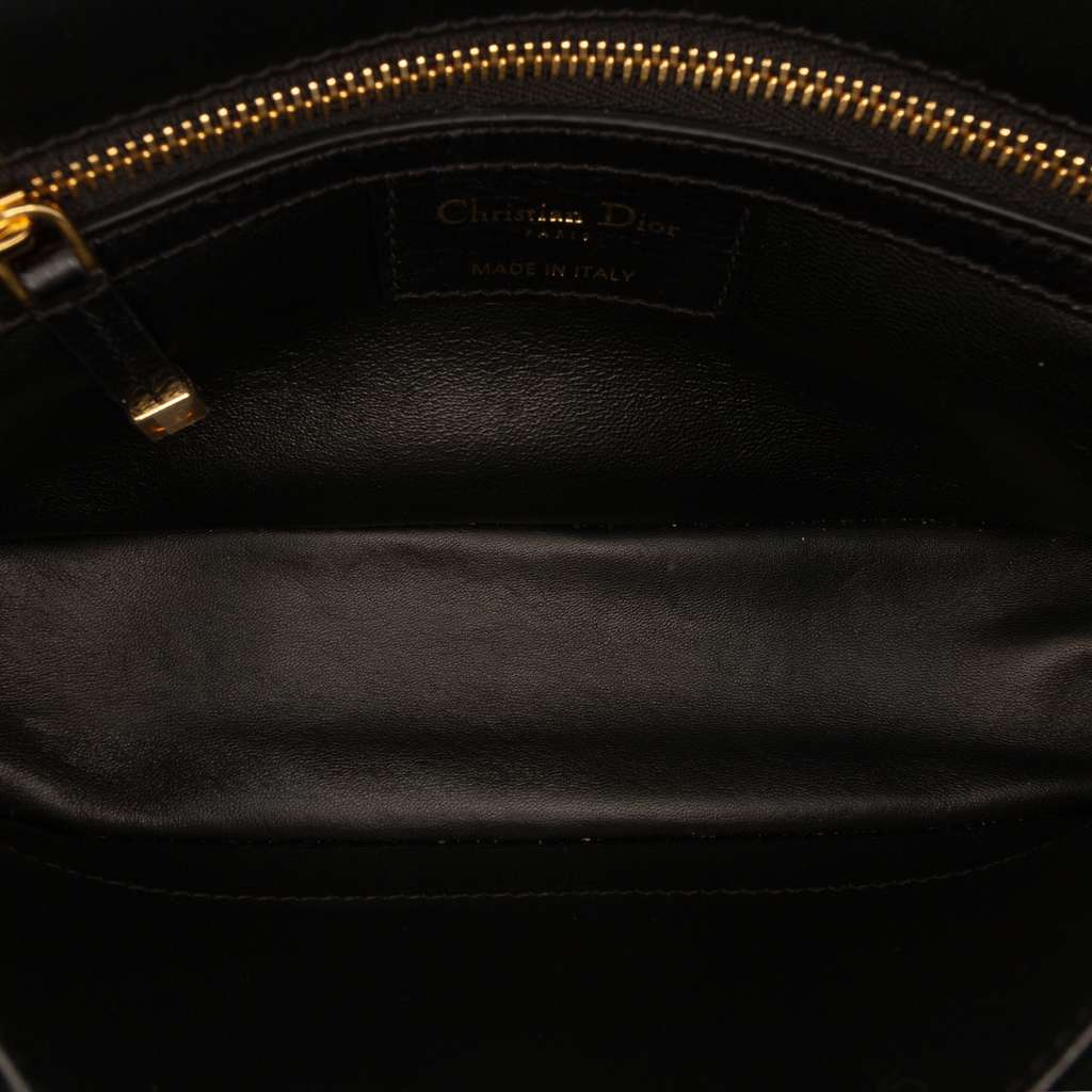 Dior Small Calfskin Cannage Caro Bag Black Leather Good condition - Model View