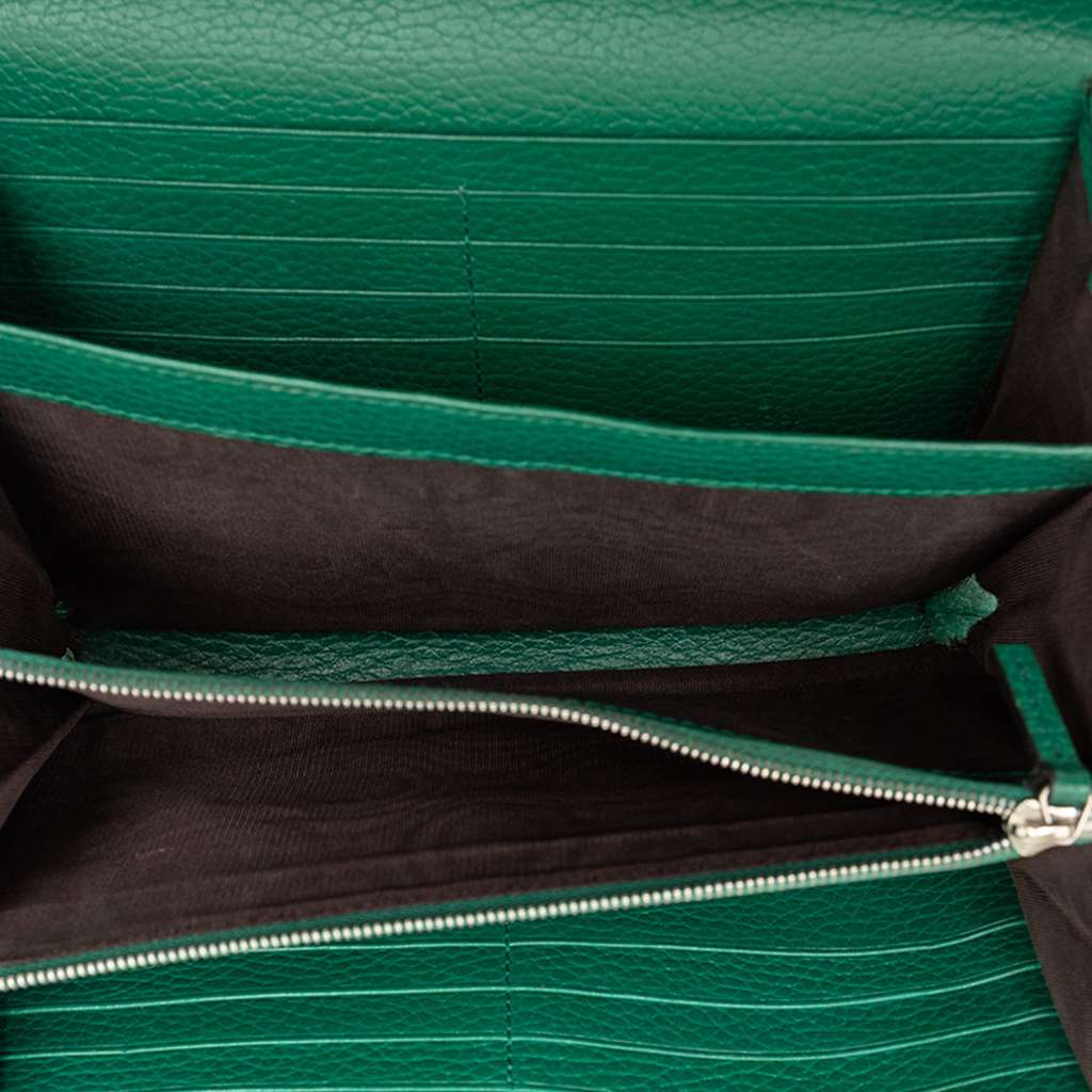 Gucci Leather Dionysus Wallet on Chain Green Leather Good condition - Model View
