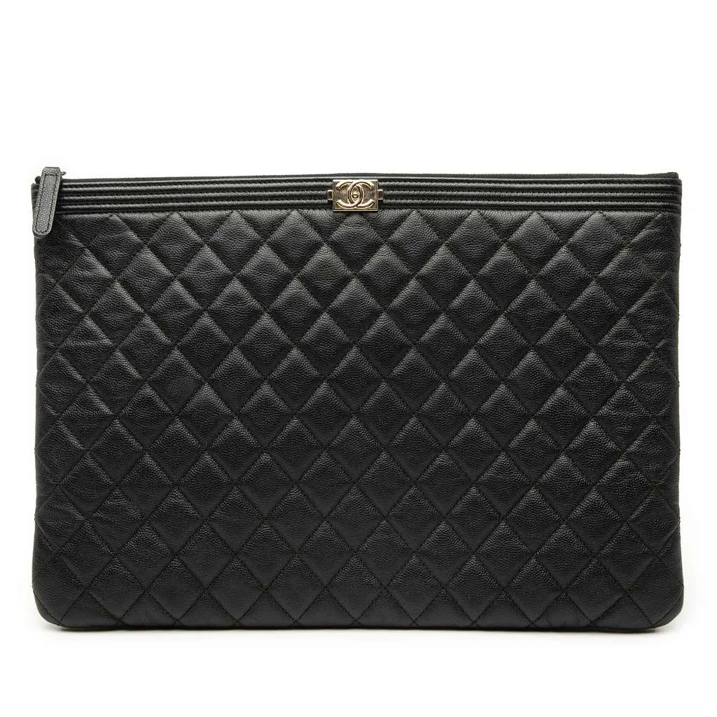 Chanel Large Quilted Caviar Boy O Case Clutch Black Leather Very good - Front View