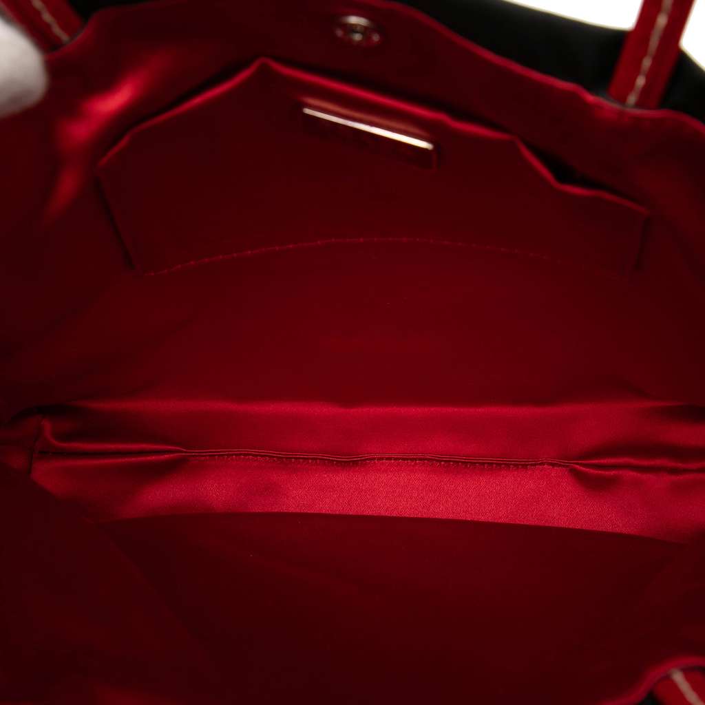 Prada Tessuto Kimono Obi Handbag Black Good condition - Model View