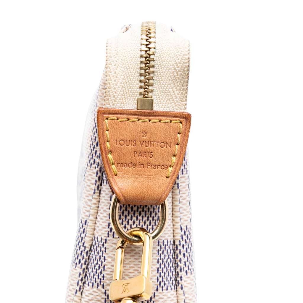 Louis Vuitton Damier Azur Pochette Accessoires White Good condition - Box View