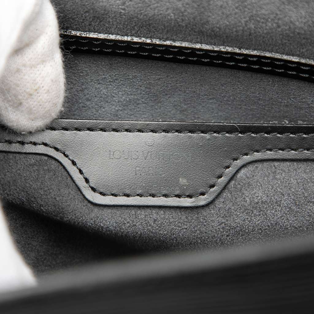 Louis Vuitton Epi Gobelins Black Leather Good condition - Box View