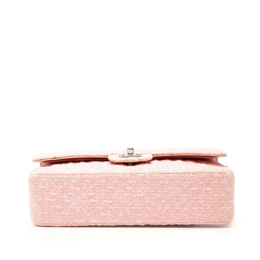 Chanel Medium Classic Tweed Double Flap Pink Tweed Good condition - Inside View