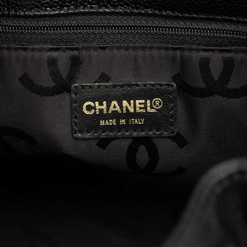 Chanel CC Caviar Drawstring Tote Black Leather Good condition - Box View