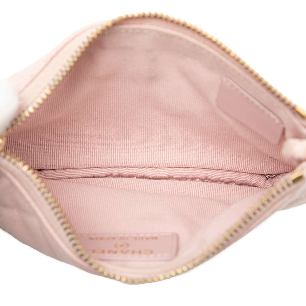 Chanel Mini Quilted Caviar O Case Pouch Pink Leather Good condition - Model View