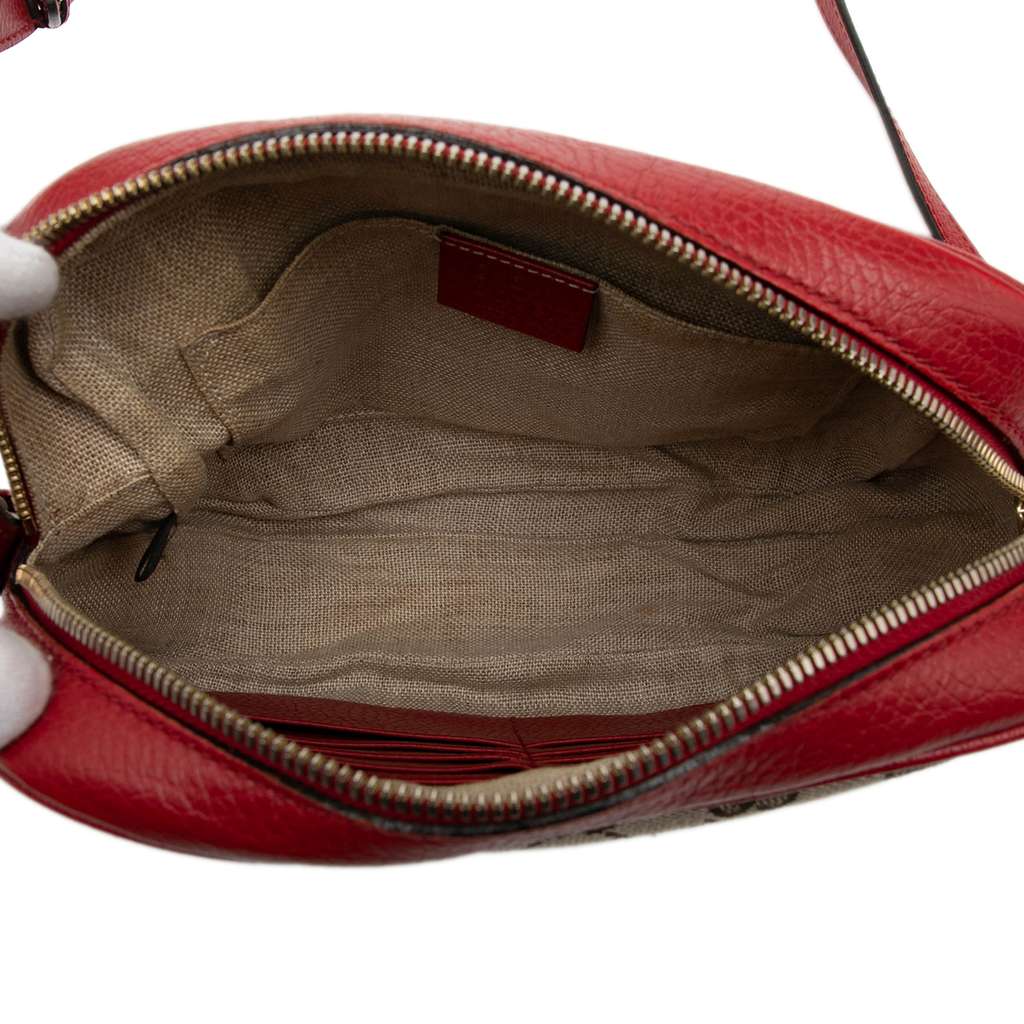 Gucci GG Canvas Bree Crossbody Brown Canvas Good condition - Model View