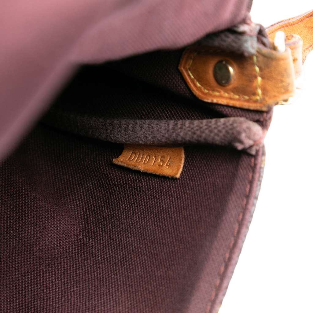 Louis Vuitton Monogram Favorite PM Brown Good condition - Box View