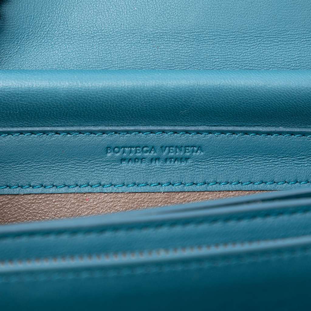 Bottega Veneta Nappa Intrecciato Continental Wallet on Chain Blue Leather Good condition - Box View