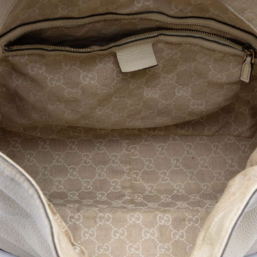 Gucci Calfskin Bamboo Diana Satchel White Leather Good condition - Model View