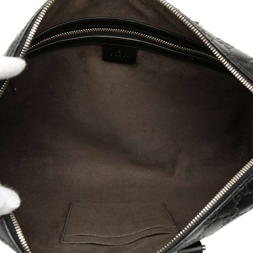 Gucci Guccissima Business Bag Black Leather Good condition - Model View