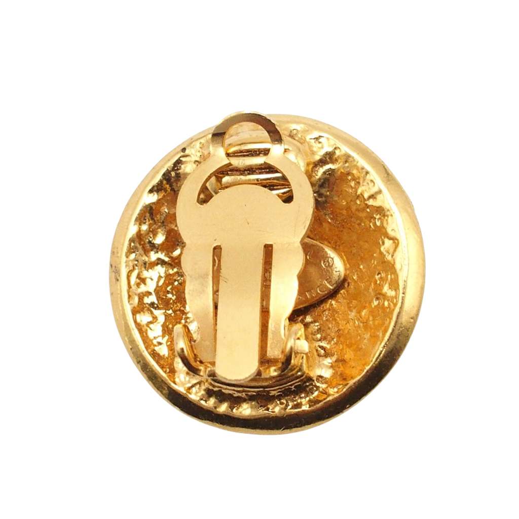 Chanel CC Gold Plated Round Clip on Earrings Gold Metal Good condition - Box View