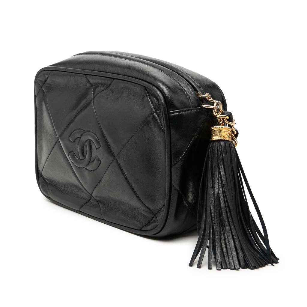Chanel CC Quilted Lambskin Tassel Camera Bag Black Leather Good condition - Back View