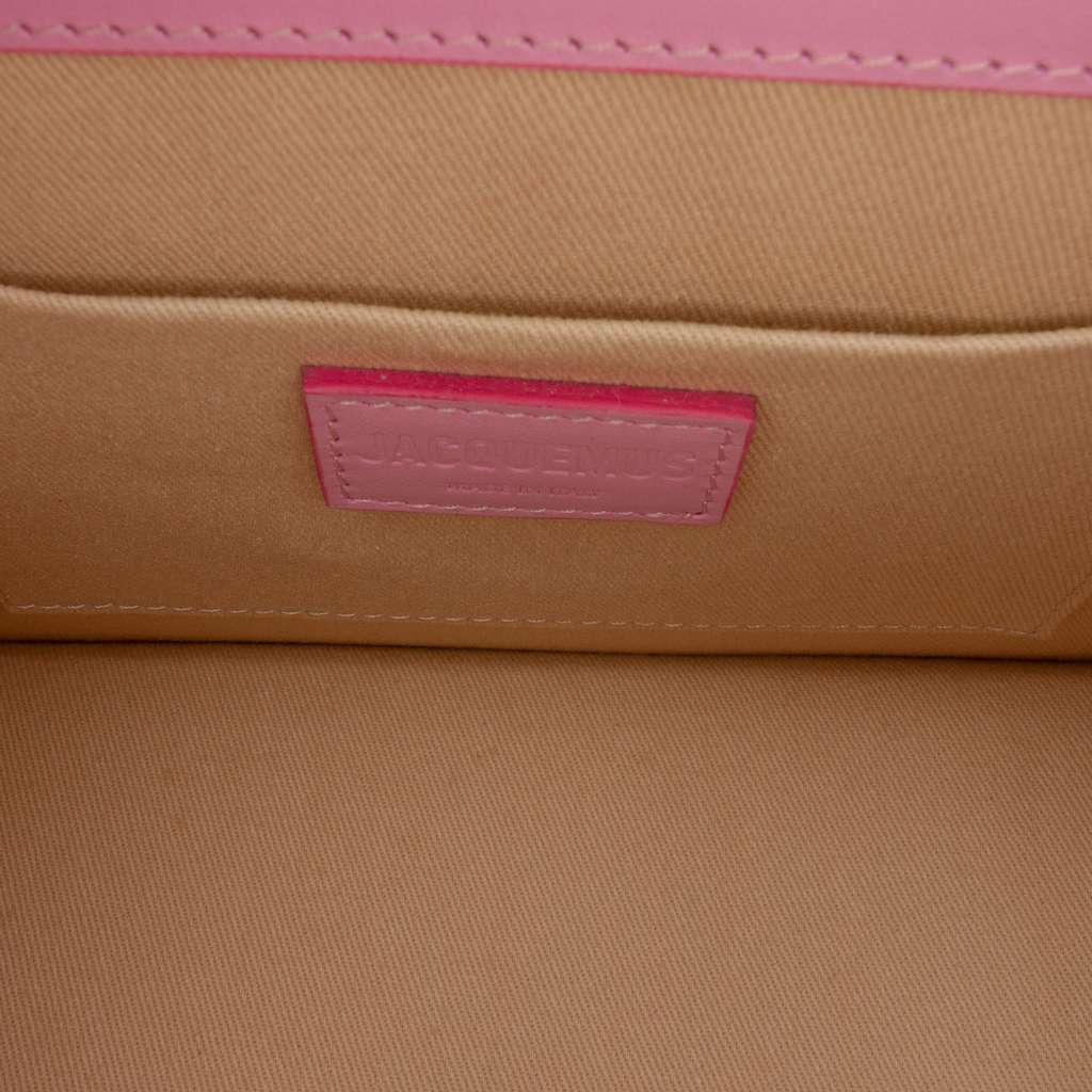 Jacquemus Leather Le Chiquito Moyen Pink Leather Good condition - Box View