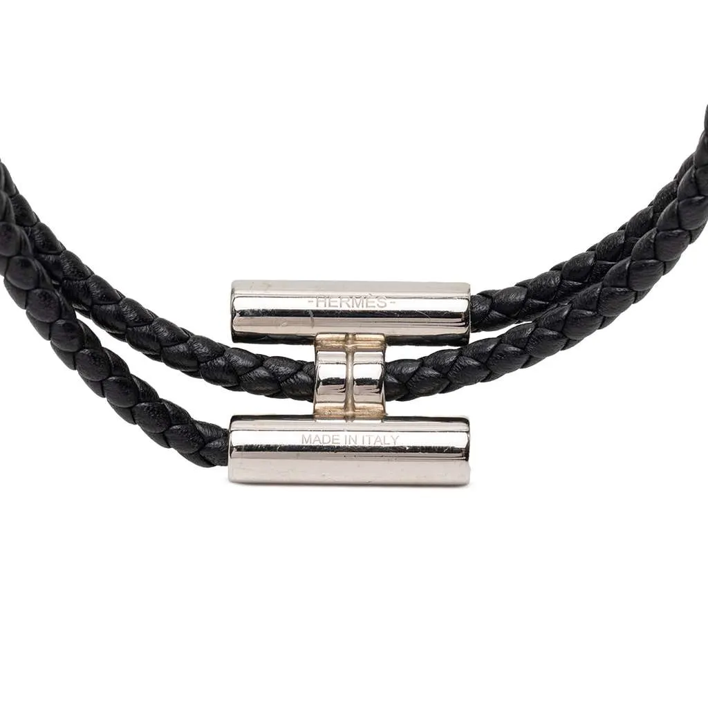 Hermès Swift Tournis Tresse Bracelet Black Leather Good - Model View
