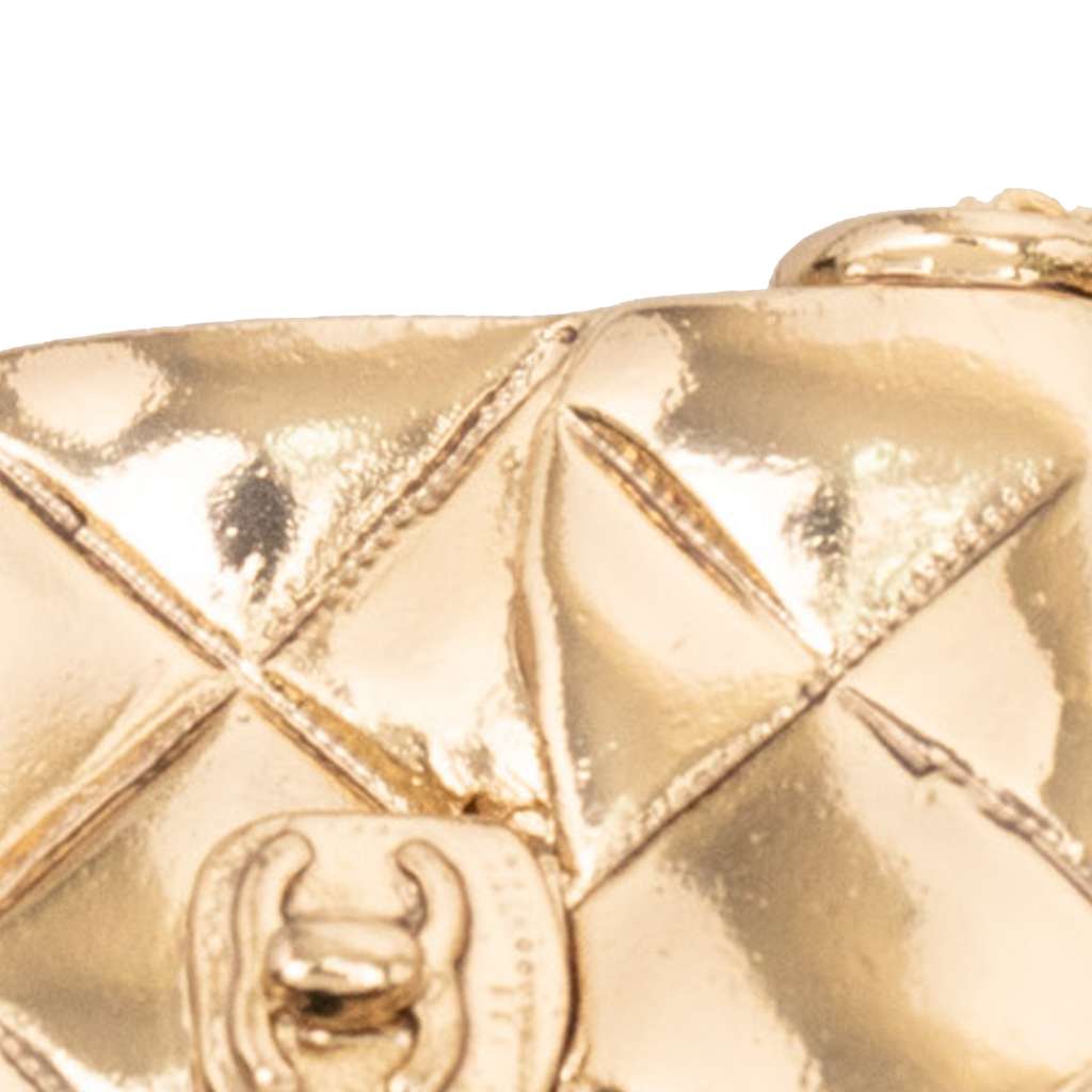 Chanel CC Gold Plated Quilted Flap Bag Clip On Earrings Gold Metal Good condition - Box View