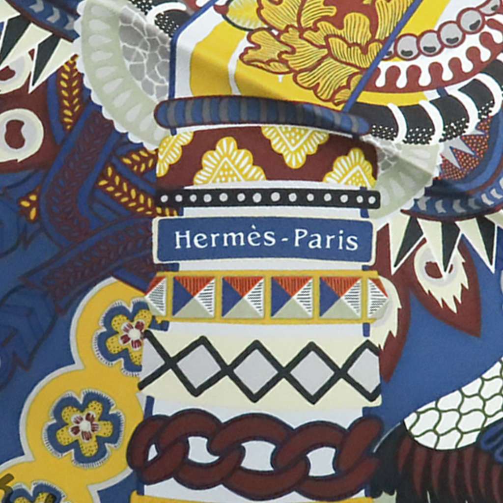 Hermès Duo Cosmique Silk Scarf 90 Blue Silk Good condition - Box View