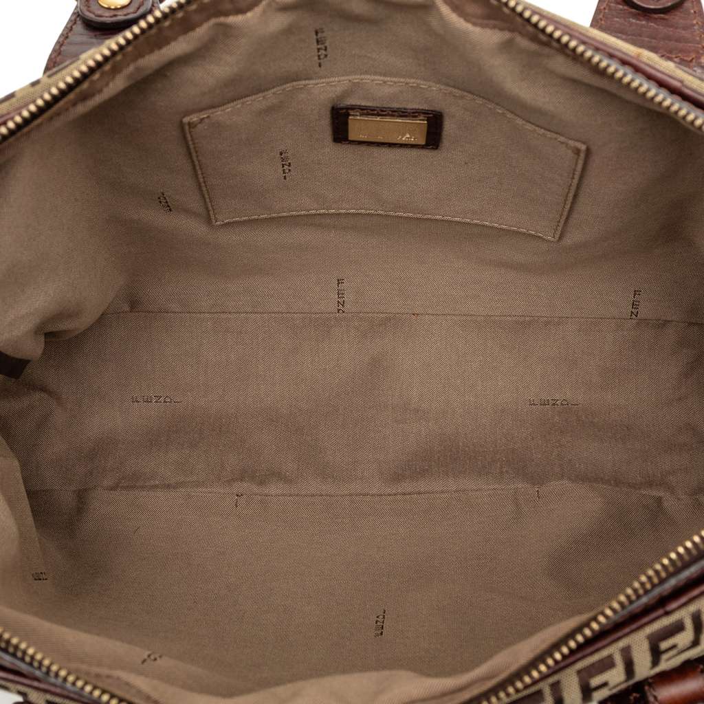 Fendi Zucchino Canvas Shoulder Bag Brown Canvas Good condition - Model View