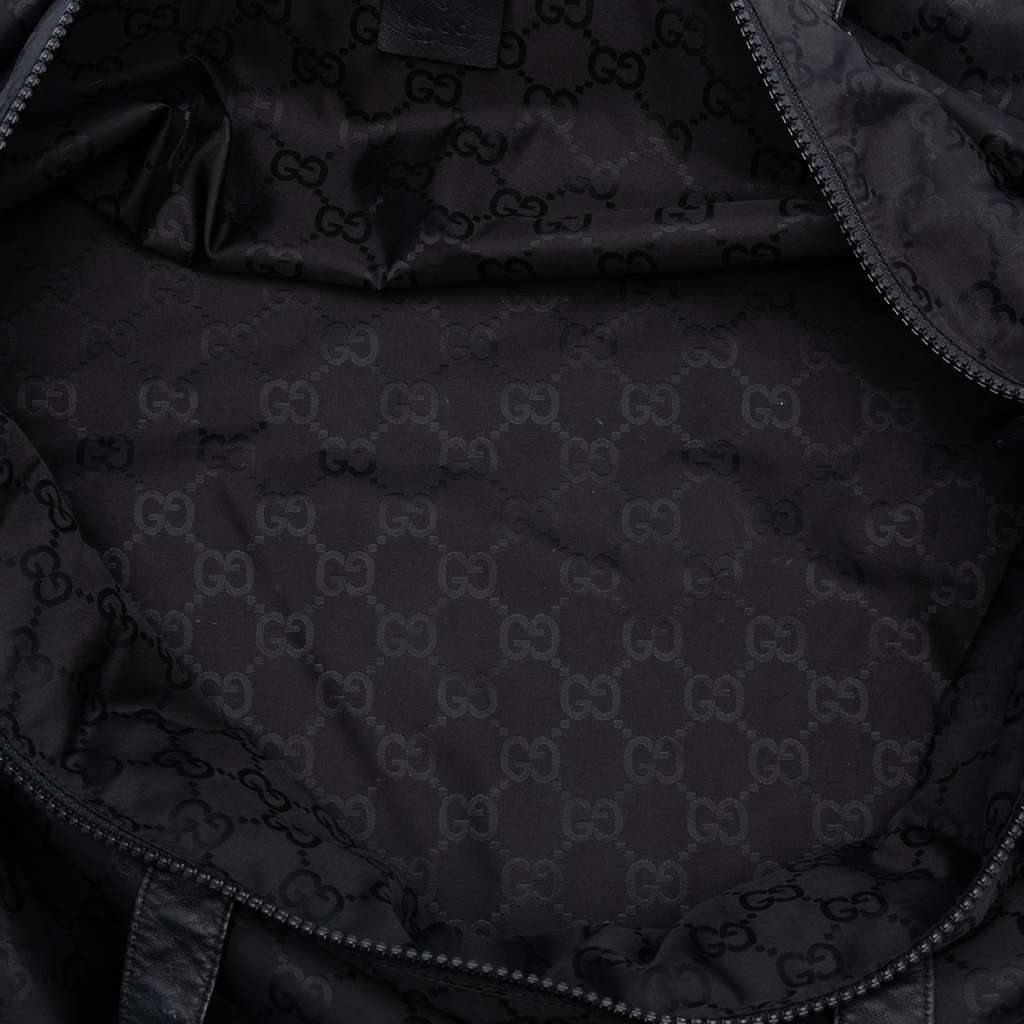 Gucci GG Nylon Travel Bag Black Good condition - Model View