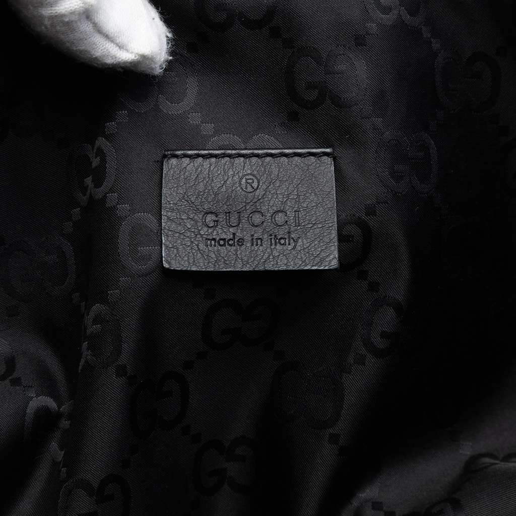 Gucci GG Nylon Travel Bag Black Good condition - Box View