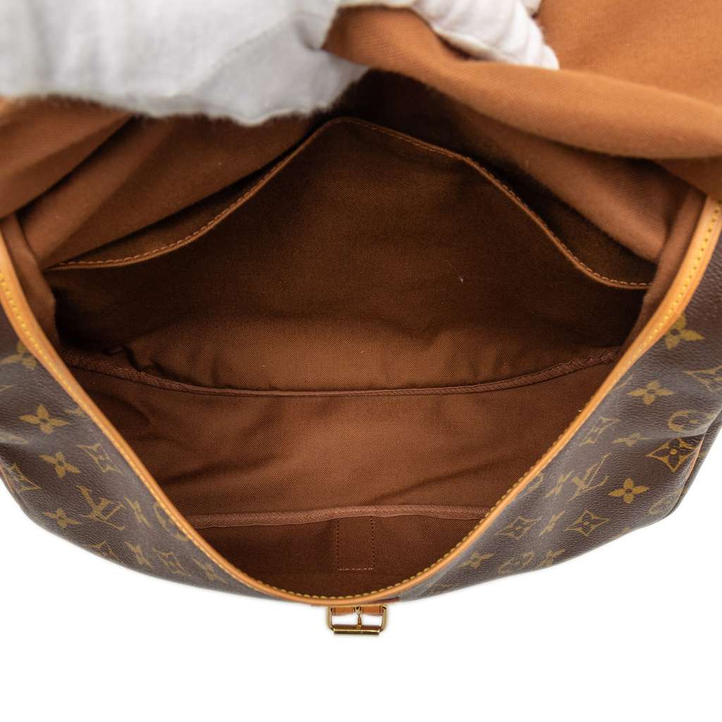 Louis Vuitton Monogram Saumur 35 Brown Good condition - Model View