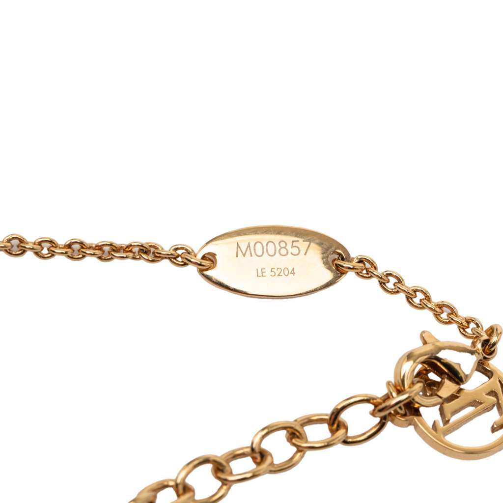 Louis Vuitton Gold Plated Essential V Necklace Gold Metal Good condition - Inside View