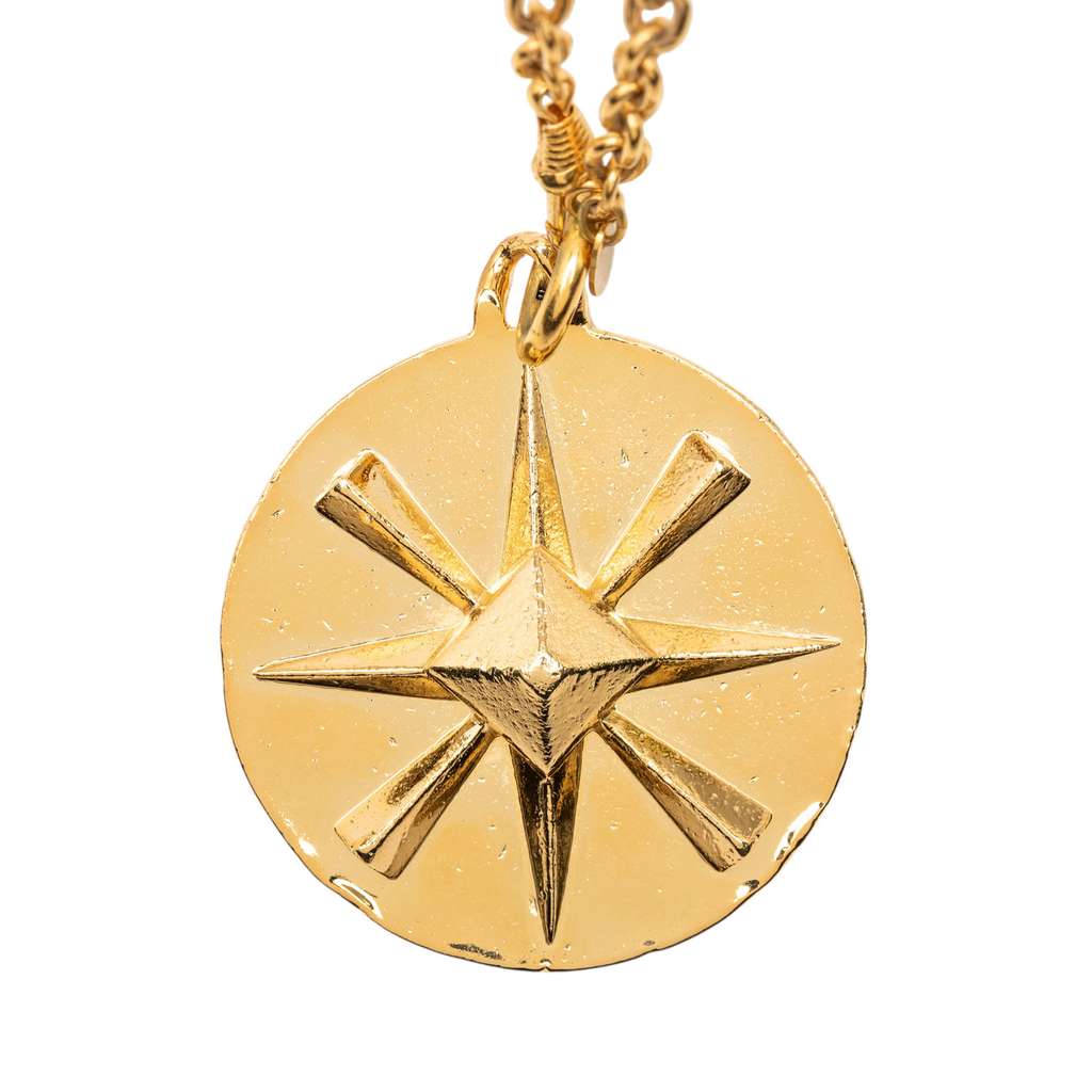 Chanel CC Gold Plated Star Round Pendant Necklace Gold Metal Good condition - Back View
