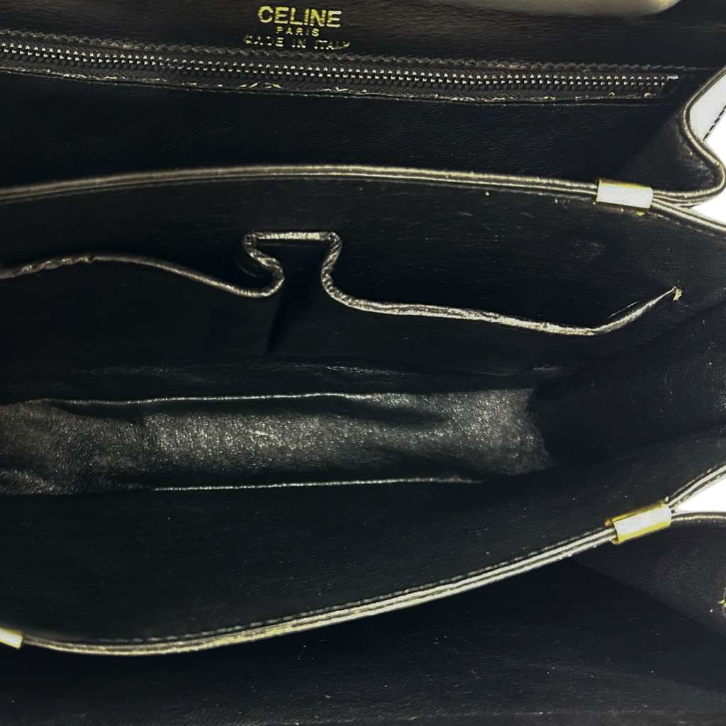 Celine Leather Logo Horse Carriage Crossbody Black Leather Good condition - Model View