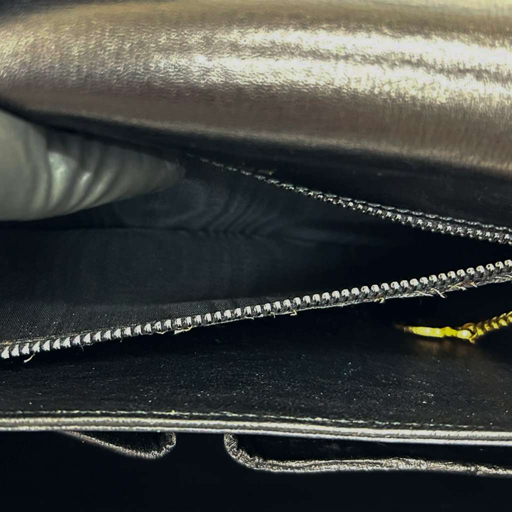 Celine Leather Logo Horse Carriage Crossbody Black Leather Good condition - Box View