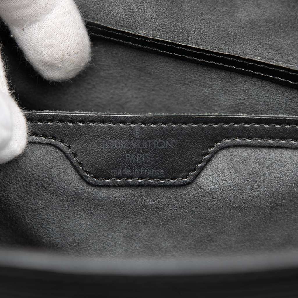 Louis Vuitton Epi Gobelins Black Leather Good condition - Box View