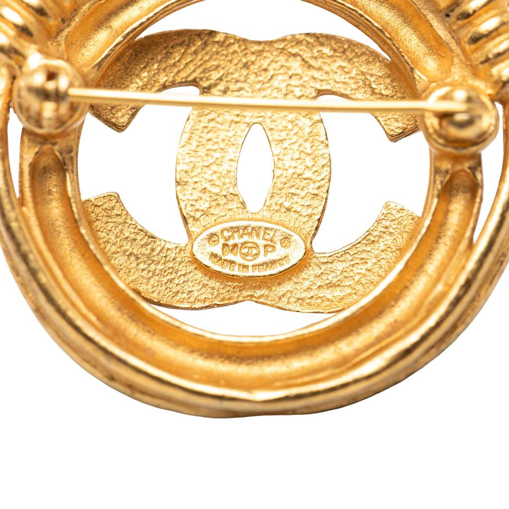 Chanel CC Gold Plated Spring Round Brooch Gold Metal Good condition - Inside View