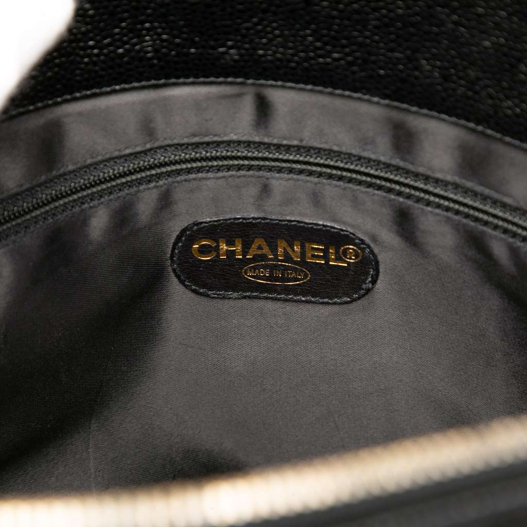 Chanel CC Caviar Shoulder Bag Black Leather Good condition - Box View