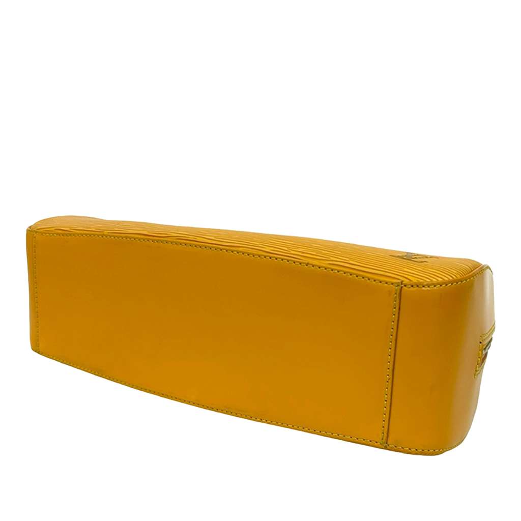 Louis Vuitton Epi Jasmine Yellow Leather Good condition - Inside View