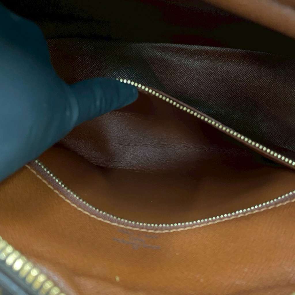 Louis Vuitton Monogram Boulogne 30 Brown Good condition - Model View