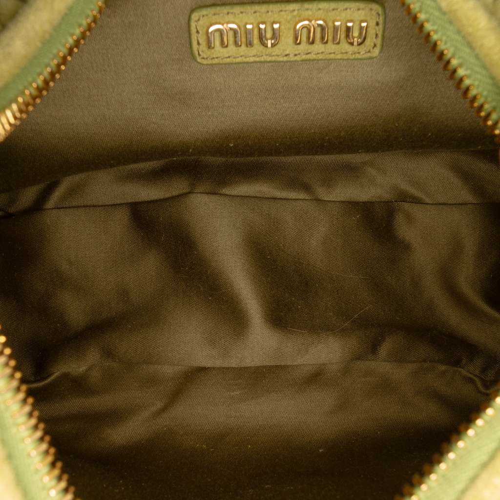 Miu Miu Mini Matelasse Suede Wander Bag Green Leather Good condition - Model View