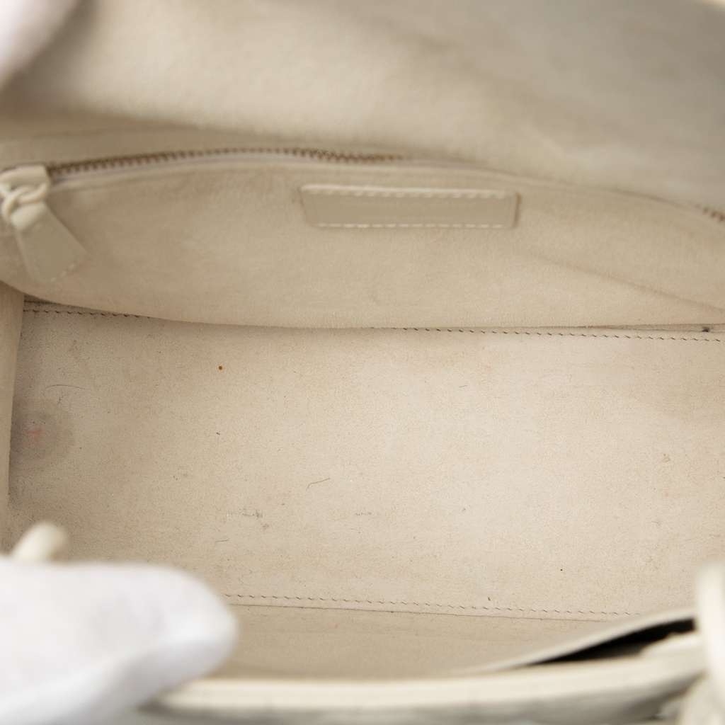 Dior Medium Lambskin Cannage Lady Dior White Leather Good condition - Model View