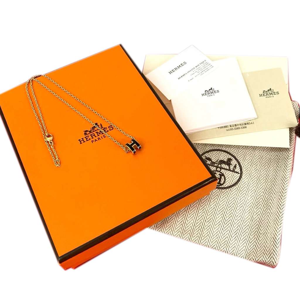 Hermès Gold Plated Enamel Pop H Pendant Necklace Black Good condition - Box View