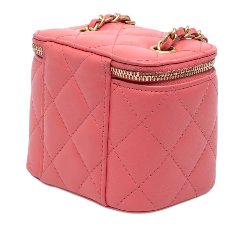 Chanel Mini Quilted Lambskin Pearl Crush Vanity Case With Chain Pink Leather Good condition - Back View