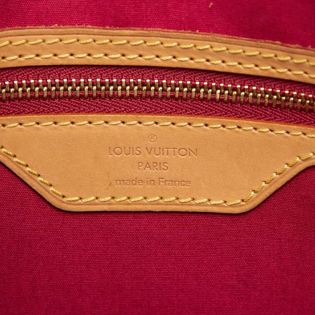 Louis Vuitton Monogram Vernis Brea MM Red Leather Good condition - Box View
