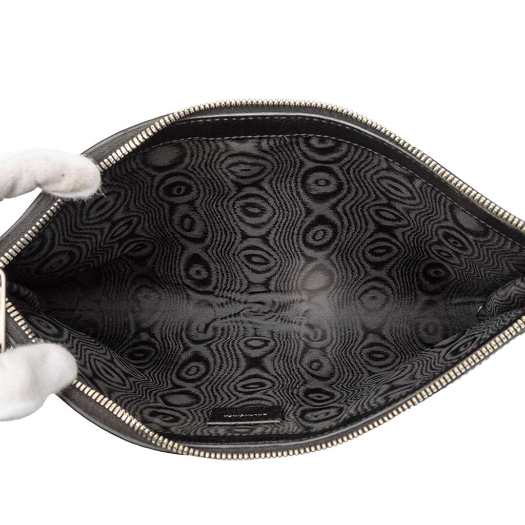 Balenciaga The Hacker Project BB Canvas Web Ophidia Clutch Black Canvas Good condition - Model View