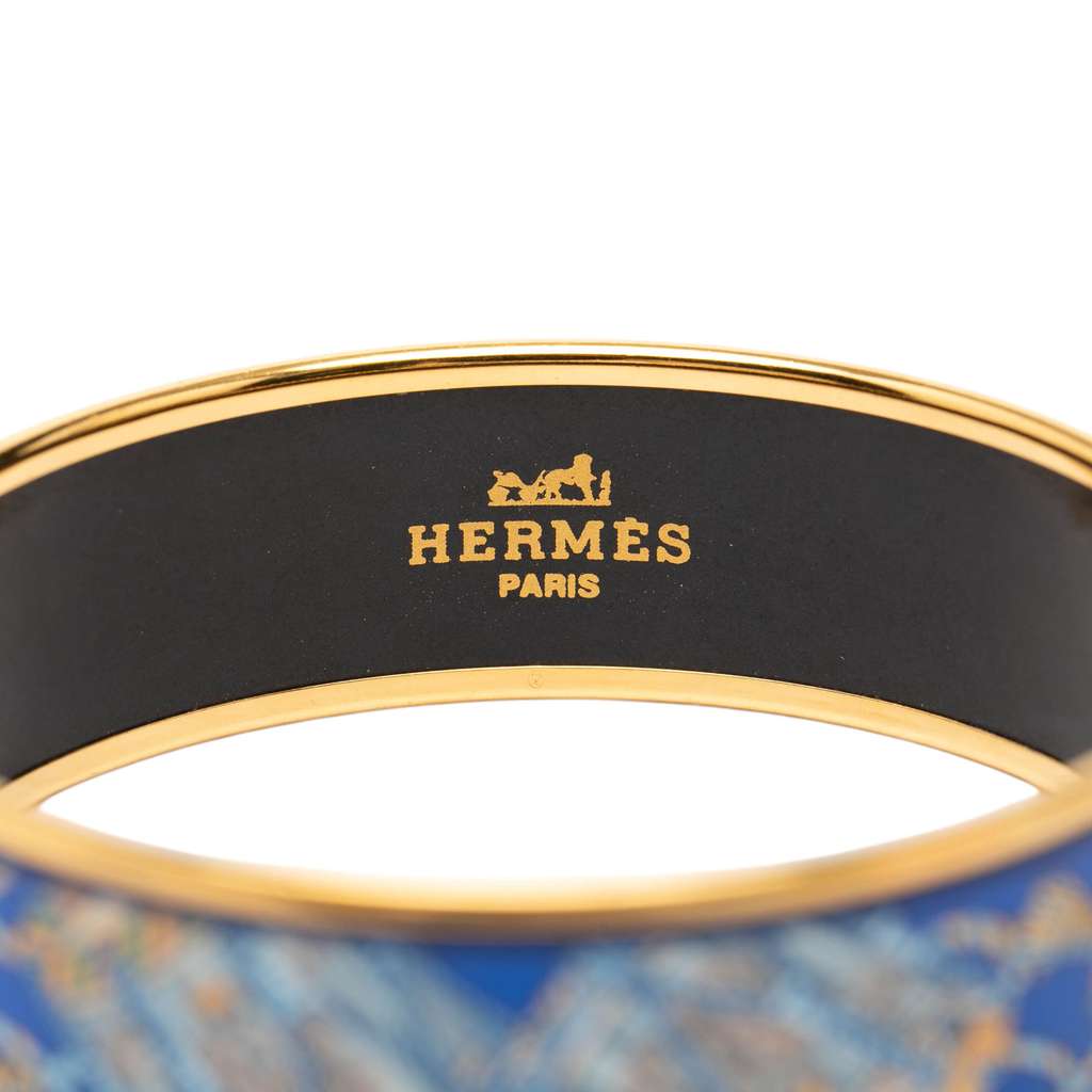 Hermès Wide Les Tambours Enamel Bangle 65 Blue Good condition - Model View