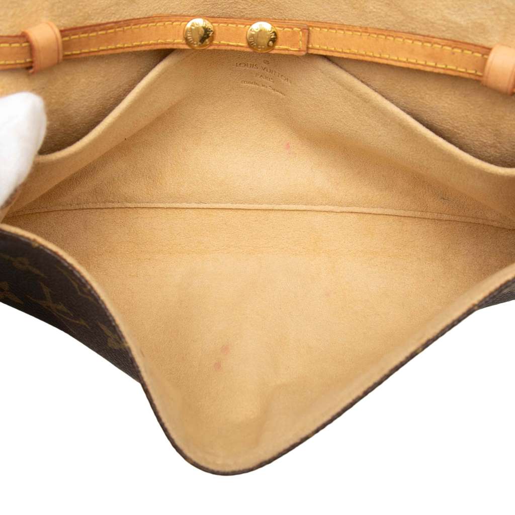 Louis Vuitton Monogram Pochette Twin GM Brown Good condition - Model View