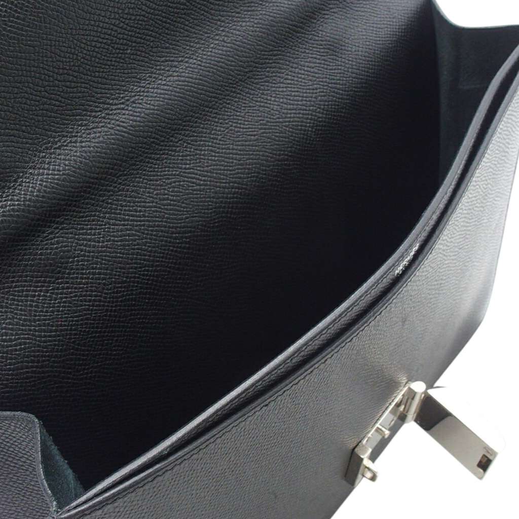 Hermès Swift Sac A Depeches 27 Black Leather Good condition - Model View