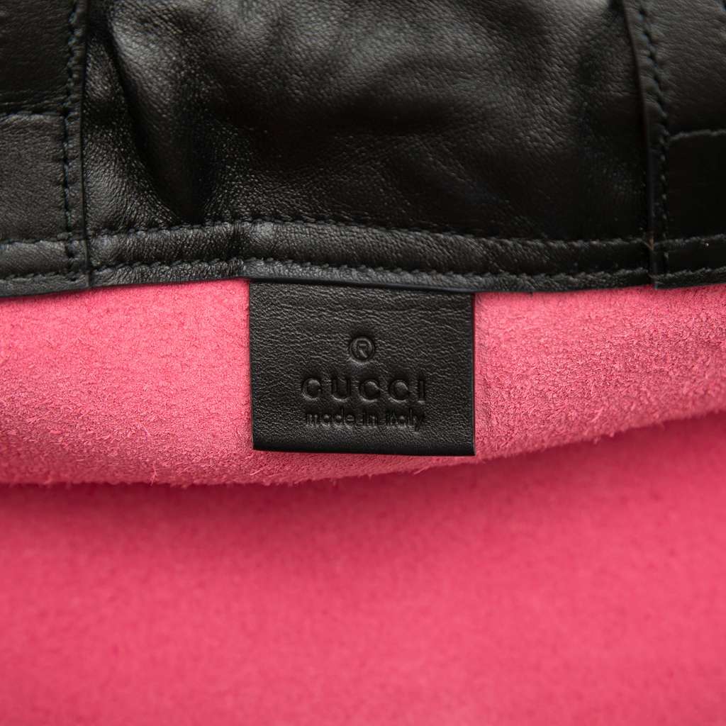 Gucci Leather Logo Drawstring Backpack Pink Leather Good condition - Box View