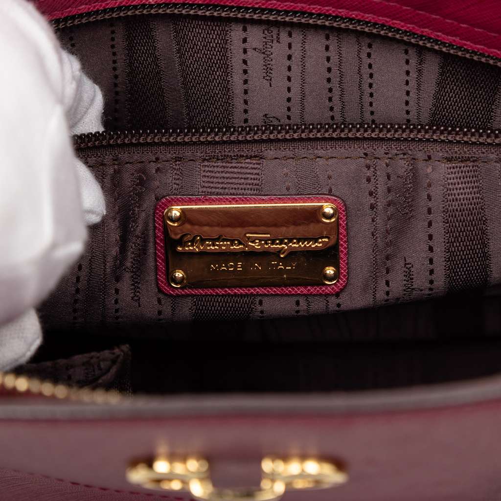 Salvatore Ferragamo Medium Leather Briana Tote Pink Leather Good condition - Box View