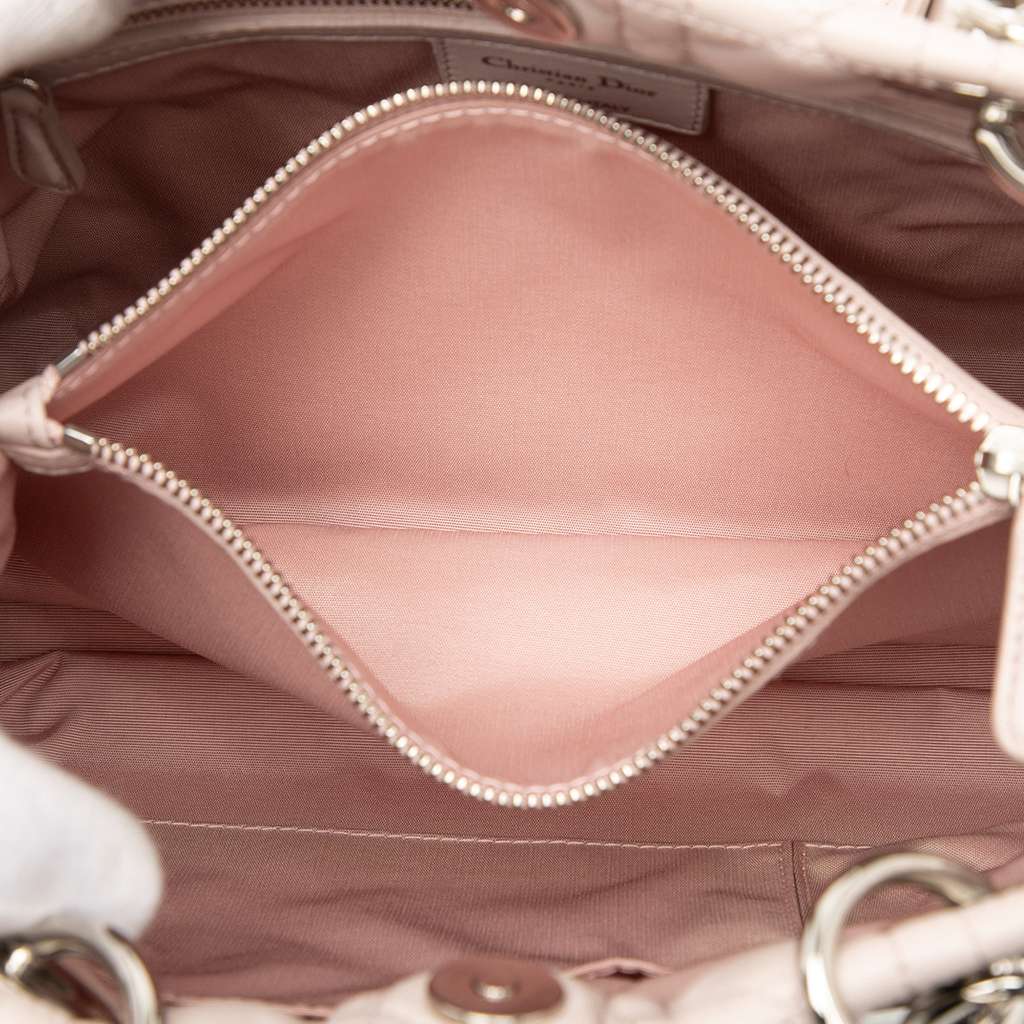 Dior Medium Lambskin Cannage Lady Dior Soft Shopping Tote Pink Leather Good condition - Model View