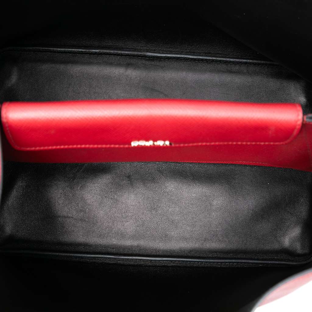 Prada Medium Saffiano Cuir Double Handle Satchel Red Leather Good condition - Model View