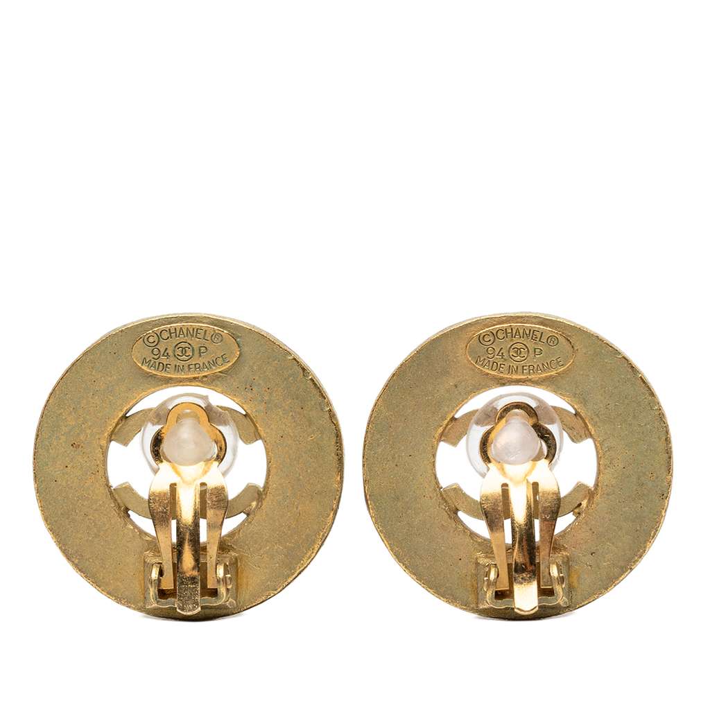 Chanel CC Gold Plated Round Clip On Earrings Gold Metal Good condition - Back View