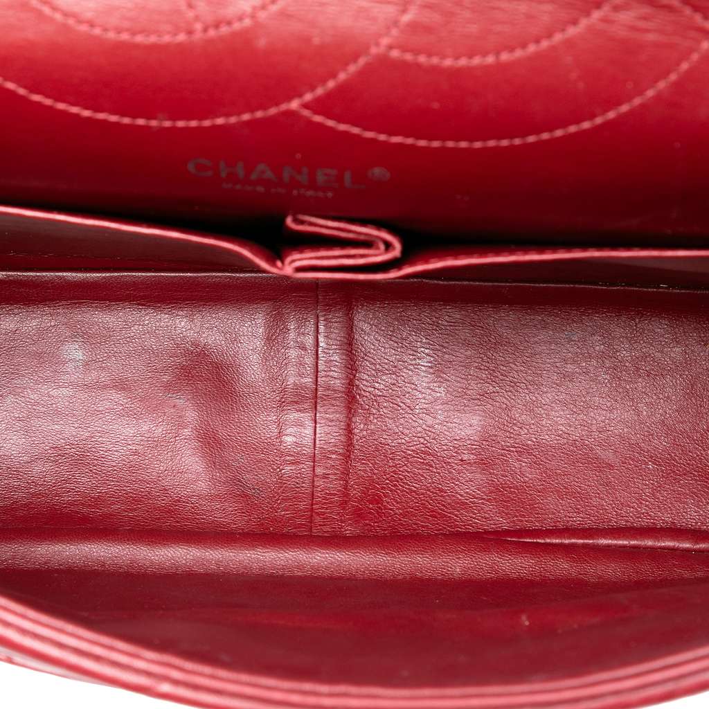 Chanel Quilted Aged Calfskin Reissue 2.55 Double Flap 227 Red Leather Good condition - Model View