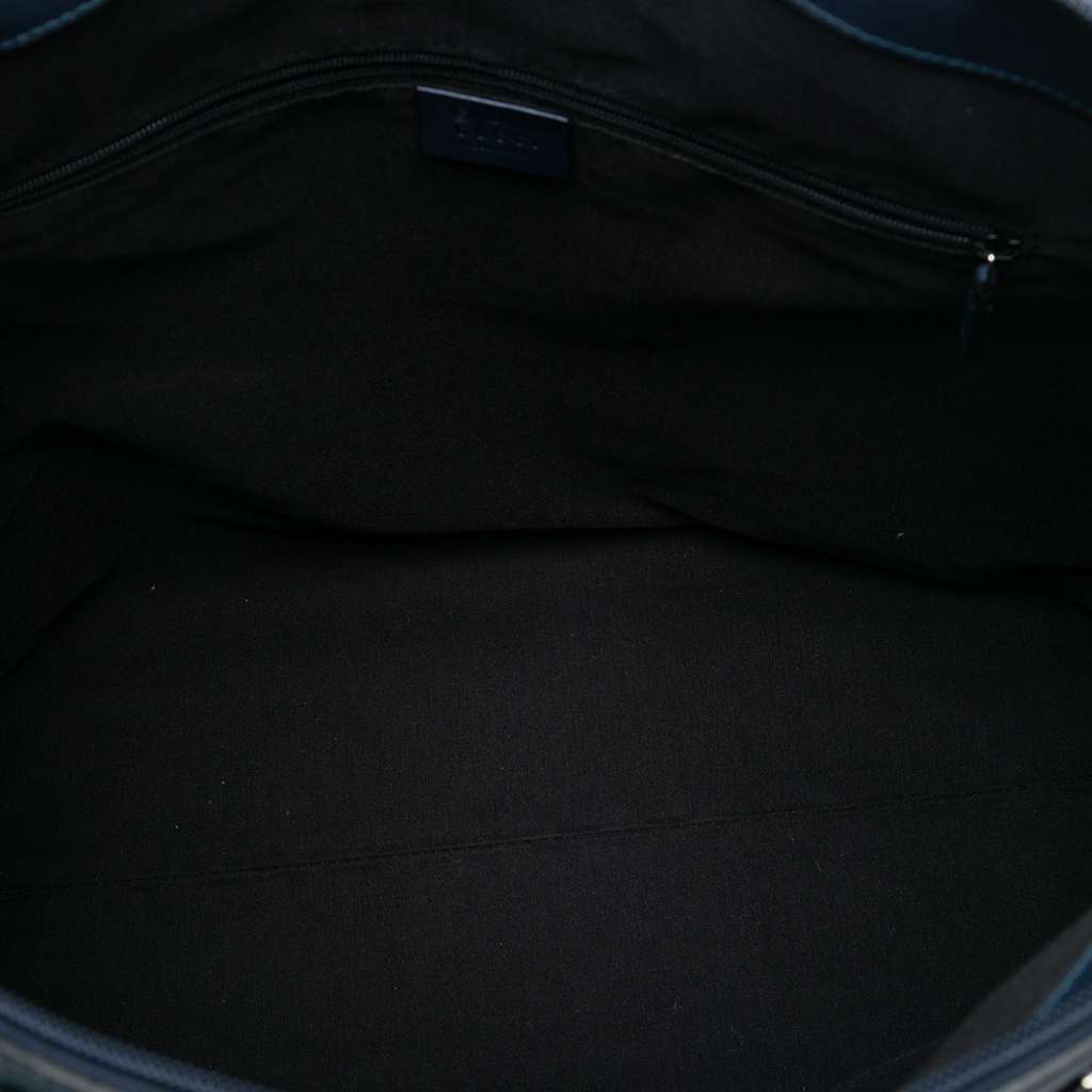 Gucci Large Leather Charm Dome Satchel Blue Leather Good condition - Model View