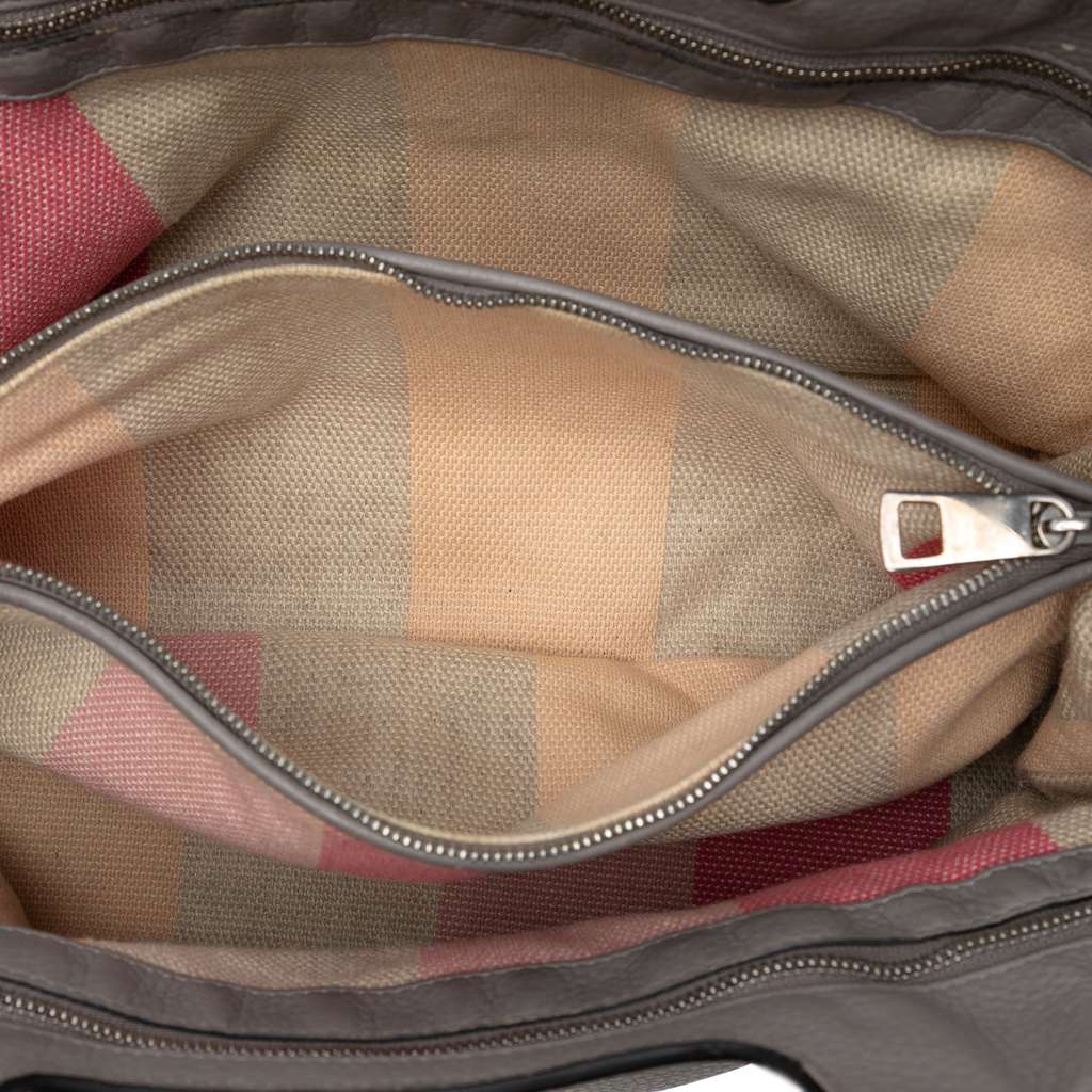 Gucci Medium Calfskin Bamboo Daily Shopper Satchel Grey Leather Good condition - Model View